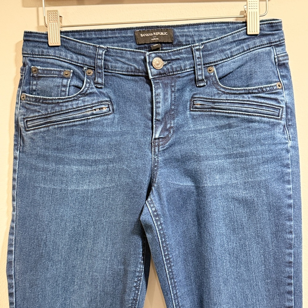 Banana Republic Women's Dark Blue Skinny Jeans with Zipper Pocket‎ Size 6 - Picture 2 of 9